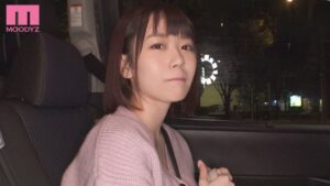 応募してきたボイン好きの家へいきなり訪問。混浴おっぱい洗いから精力手料理まで尽くす爆乳のおもてなし